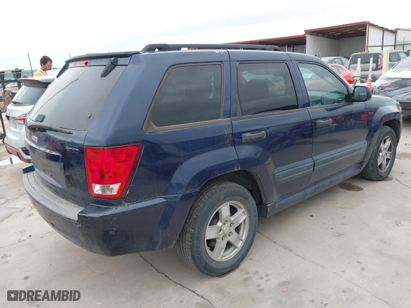 2006 Jeep Grand Cherokee Laredo with VIN 1J4GS48K16C287887, listed as a IAAI auction lot 41902431 with 163,868 mi miles. Bid and sale history available at carsss.com. Image 4.