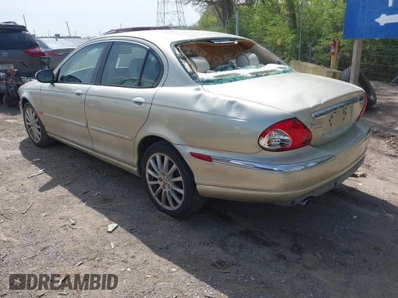 2008 Jaguar X-Type z VIN SAJWA51A28WJ37186, wystawiony jako IAAI lot #42107511 z przebiegiem 157 524 mil mil oraz . Historia ofert i sprzedaży dostępna na DreamBid. Obrazek 3.