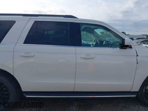 2022 Ford Expedition Max XLT с VIN 1FMJK1HT3NEA48763, выставлен на аукционе IAAI как лот 42110053 с пробегом 66 751 миль миль и . История ставок и продаж доступна на DreamBid. Изображение 13.