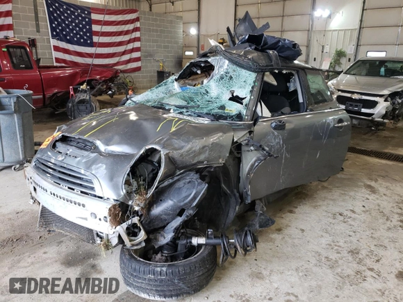 2003 MINI Hardtop S with VIN WMWRE33473TD65254, listed as a Copart auction lot 57102142 with Not Provided miles and Non Repairable. Bid and sale history available at DreamBid. Image 2.