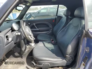 2007 MINI Convertible с VIN WMWRF335X7TG17414, выставлен на аукционе Copart как лот 47640925 с пробегом 149 906 миль миль и Списание • Salvage title. История ставок и продаж доступна на DreamBid. Изображение 7.