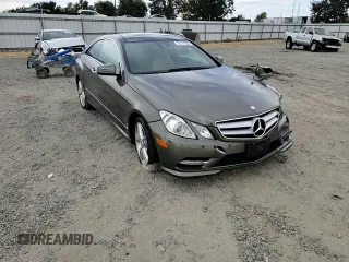 2013 Mercedes-Benz E 550 с VIN WDDKJ7DB4DF183485, выставлен на аукционе Copart как лот 72271004 с пробегом 84 498 миль миль и Списание • Salvage title. История ставок и продаж доступна на DreamBid. Изображение 10.