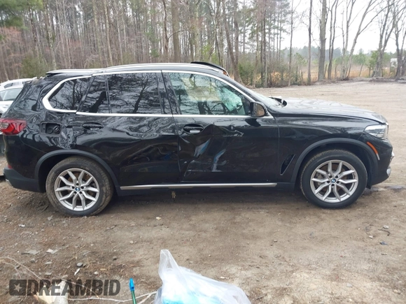 2021 BMW X5 xDrive40i with VIN 5UXCR6C0XM9F35177, listed as a IAAI auction lot 41792661 with 87,547 mi miles and . Bid and sale history available at DreamBid. Image 14.