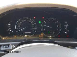 2004 Lexus LX 470 z VIN JTJHT00W843539918, wystawiony jako Copart lot #60612045 z przebiegiem 303 070 mil mil oraz Czysty tytuł • Clean title. Historia ofert i sprzedaży dostępna na DreamBid. Obrazek 9.