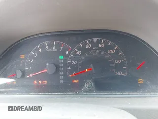 2005 Toyota Camry STD z VIN 4T1BE32K75U021742, wystawiony jako IAAI lot #42525204 z przebiegiem 235 645 mil mil oraz . Historia ofert i sprzedaży dostępna na DreamBid. Obrazek 7.