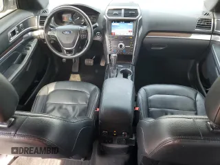 2019 Ford Explorer Limited z VIN 1FM5K7F84KGB48650, wystawiony jako Copart lot #60600905 z przebiegiem 177 407 mil mil oraz Szkoda całkowita • Salvage title. Historia ofert i sprzedaży dostępna na DreamBid. Obrazek 8.