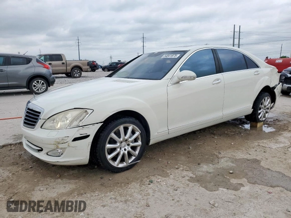 2008 Mercedes-Benz S 550 with VIN WDDNG71X38A188854, listed as a Copart auction lot 54841975 with 228,648 mi miles and Salvage Title. Bid and sale history available at DreamBid. Image 1.