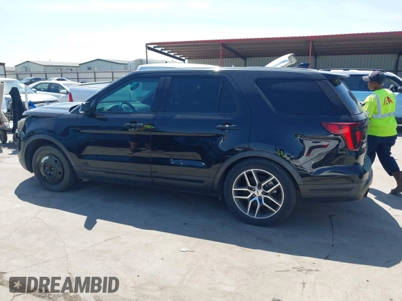 2017 Ford Explorer Sport with VIN 1FM5K8GT4HGB05945, listed as a IAAI auction lot 41860853 with 136,318 mi miles and . Bid and sale history available at carsss.com. Image 14.