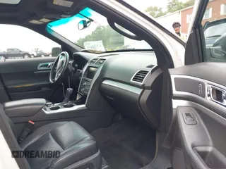 2012 Ford Explorer XLT with VIN 1FMHK8D8XCGA89725, listed as a IAAI auction lot 42632419 with 203,484 mi miles and . Bid and sale history available at DreamBid. Image 5.