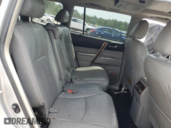 2011 Toyota Highlander Limited with VIN 5TDYK3EH6BS027426, listed as a Copart auction lot 57223895 with 465,279 mi miles and Salvage title. Bid and sale history available at DreamBid. Image 11.