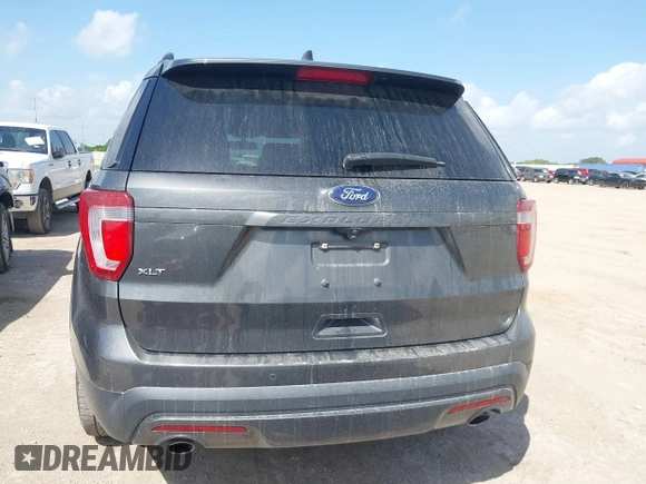 2017 Ford Explorer XLT z VIN 1FM5K7D80HGB90292, wystawiony jako IAAI lot #42548449 z przebiegiem 53 833 mil mil oraz . Historia ofert i sprzedaży dostępna na DreamBid. Obrazek 16.