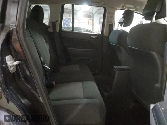 2011 Jeep Compass with VIN 1J4NT1FB8BD192253, listed as a Copart auction lot 87692135 with 0 mi miles and Salvage Title. Bid and sale history available at carsss.com. Image 11.