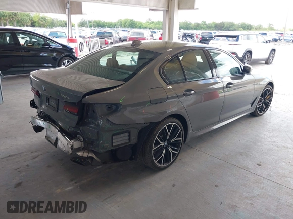 2021 BMW 5 Series 530e with VIN WBA13AG04MCF36168, listed as a IAAI auction lot 42256325 with 71,211 mi miles and . Bid and sale history available at DreamBid. Image 4.