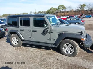 2022 Jeep Wrangler Unlimited Willys with VIN 1C4HJXDN2NW267658, listed as a IAAI auction lot 41858229 with 24,307 mi miles and . Bid and sale history available at DreamBid. Image 6.