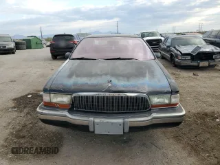 1992 Buick Roadmaster Ltd with VIN 1G4BT5376NR466262, listed as a Copart auction lot 75079004 with 160,992 mi miles and Clean Title. Bid and sale history available at DreamBid. Image 5.