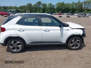 2024 Hyundai Venue Limited with VIN KMHRC8A33RU297093, listed as a IAAI auction lot 42553398 with 5,947 mi miles and . Bid and sale history available at DreamBid. Image 13.
