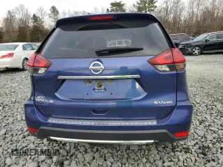 2017 Nissan Rogue S with VIN JN8AT2MV4HW027809, listed as a Copart auction lot 71793842 with 68,461 mi miles and . Bid and sale history available at DreamBid. Image 6.