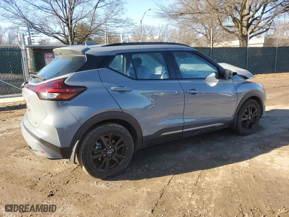 2022 Nissan Kicks SR with VIN 3N1CP5DV4NL489396, listed as a Copart auction lot 45162275 with 34,968 mi miles and Salvage Title. Bid and sale history available at carsss.com. Image 3.