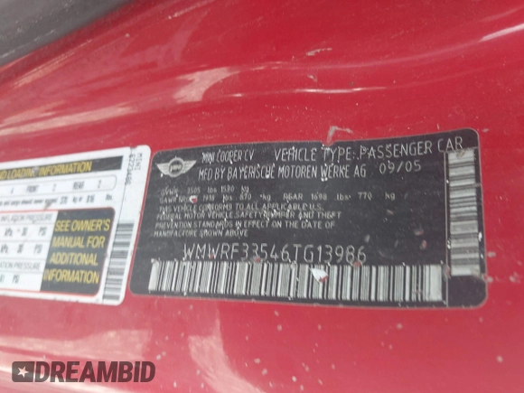 2006 MINI Convertible z VIN WMWRF33546TG13986, wystawiony jako IAAI lot #42634138 z przebiegiem Nie podano mil oraz . Historia ofert i sprzedaży dostępna na DreamBid. Obrazek 9.