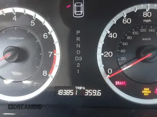 2008 Honda Accord LX z VIN JHMCP263X8C029598, wystawiony jako IAAI lot #41764306 z przebiegiem 183 851 mil mil oraz . Historia ofert i sprzedaży dostępna na DreamBid. Obrazek 15.