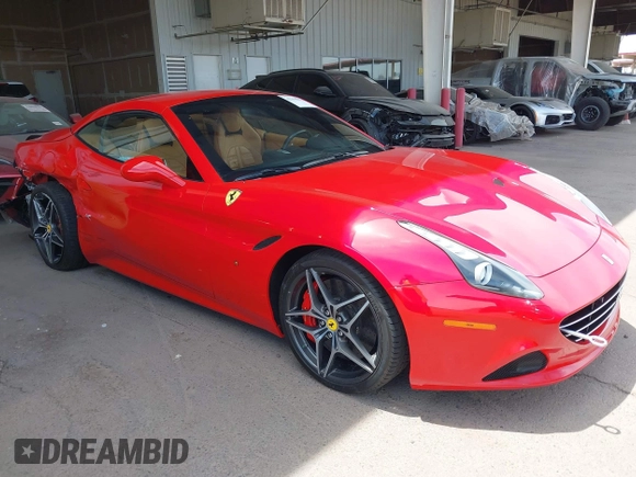 2015 Ferrari California T с VIN ZFF77XJA5F0211604, выставлен на аукционе IAAI как лот 42379871 с пробегом 3 140 миль миль и . История ставок и продаж доступна на DreamBid. Изображение 1.