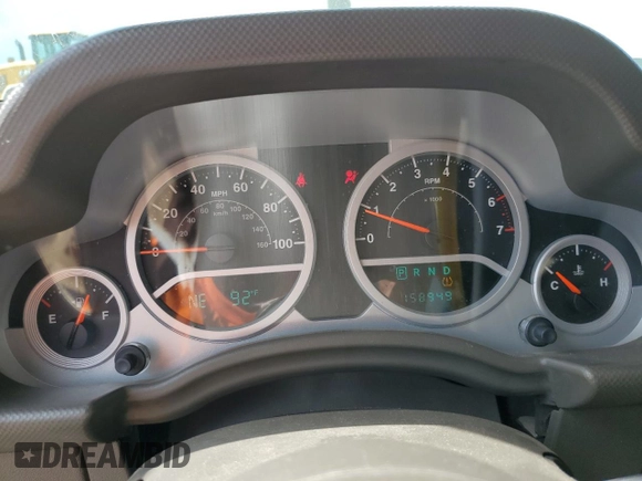 2008 Jeep Wrangler Unlimited Rubicon with VIN 1J8GA69198L547152, listed as a Copart auction lot 61539585 with 158,949 mi miles and Salvage title. Bid and sale history available at DreamBid. Image 9.