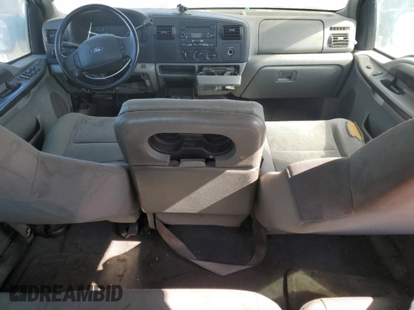 2005 Ford F-250 XL with VIN 1FTSW20P65EB21500, listed as a Copart auction lot 76803904 with 427,117 mi miles and Clean Title. Bid and sale history available at DreamBid. Image 8.