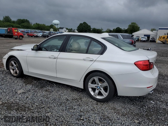 2015 BMW 3 Series 328i xDrive z VIN WBA3B5C58FF962349, wystawiony jako Copart lot #57856995 z przebiegiem 74 821 mil mil oraz Szkoda całkowita • Salvage title. Historia ofert i sprzedaży dostępna na DreamBid. Obrazek 2.