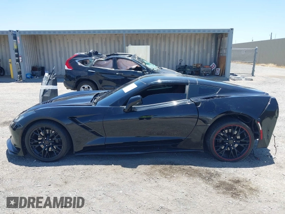 2014 Chevrolet Corvette Z51 3LT with VIN 1G1YM2D76E5105249, listed as a IAAI auction lot 42374805 with 60,472 mi miles and . Bid and sale history available at DreamBid. Image 14.