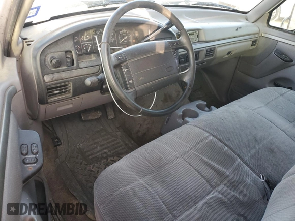1995 Ford F-150 with VIN 1FTEF15H8SLA73997, listed as a Copart auction lot 44080955 with 189,389 mi miles and Clean Title. Bid and sale history available at carsss.com. Image 8.