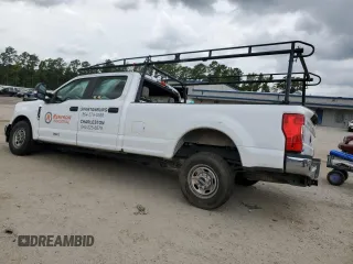 2020 Ford F-250 XL with VIN 1FT7W2A65LEE81978, listed as a Copart auction lot 70580054 with 107,563 mi miles and Salvage title. Bid and sale history available at DreamBid. Image 2.