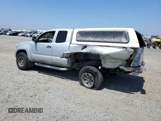 2005 Toyota Tacoma PreRunner with VIN 5TETU62N05Z047131, listed as a Copart auction lot 61256985 with 165,573 mi miles and Salvage title. Bid and sale history available at DreamBid. Image 2.