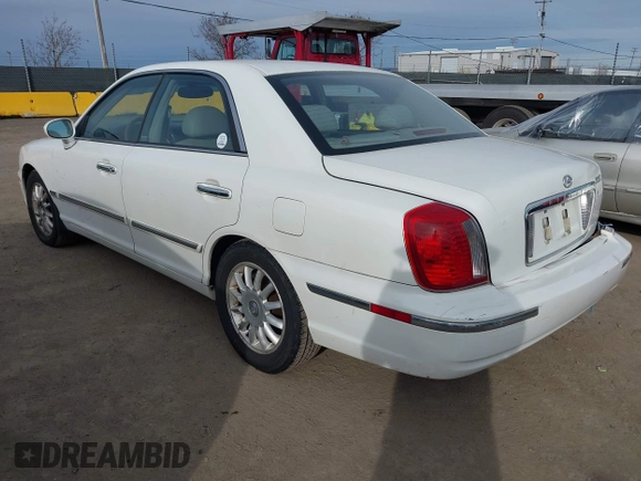 2005 Hyundai XG with VIN KMHFU45E95A413039, listed as a IAAI auction lot 41573746 with 167,306 mi miles and . Bid and sale history available at DreamBid. Image 3.