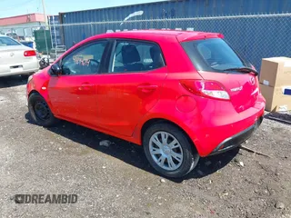 2012 Mazda 2 Sport with VIN JM1DE1KY6C0140926, listed as a IAAI auction lot 41894694 with 177,423 mi miles. Bid and sale history available at carsss.com. Image 3.
