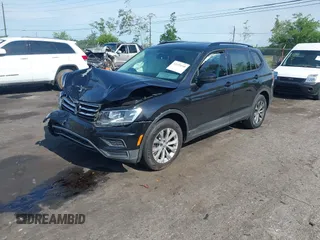 2019 Volkswagen Tiguan S с VIN 3VV1B7AX8KM048544, выставлен на аукционе IAAI как лот 42199240 с пробегом 86 179 миль миль и . История ставок и продаж доступна на DreamBid. Изображение 17.