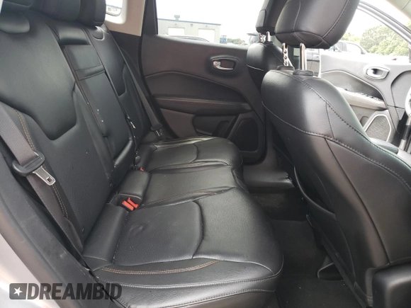 2018 Jeep Compass Limited z VIN 3C4NJDCB7JT437022, wystawiony jako Copart lot #64657164 z przebiegiem 75 256 mil mil oraz Szkoda całkowita • Salvage title. Historia ofert i sprzedaży dostępna na DreamBid. Obrazek 11.