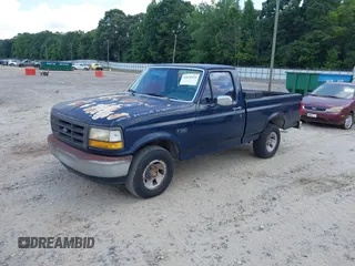 1993 Ford F-150 with VIN 1FTDF15Y1PNB24389, listed as a IAAI auction lot 42636424 with 271,789 mi miles and . Bid and sale history available at DreamBid. Image 2.