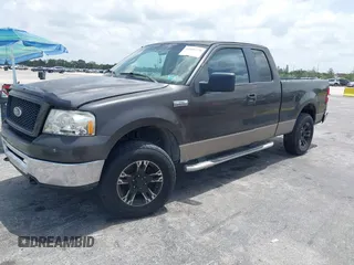 2006 Ford F-150 XLT with VIN 1FTPX14596NA46007, listed as a IAAI auction lot 42456270 with 285,218 mi miles and . Bid and sale history available at DreamBid. Image 2.