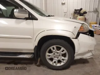 2005 Acura MDX Touring with VIN 2HNYD18955H532941, listed as a IAAI auction lot 41680581 with 238,112 mi miles. Bid and sale history available at carsss.com. Image 6.