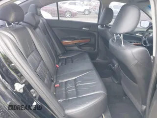 2012 Honda Accord EX-L z VIN 1HGCP3F87CA030166, wystawiony jako IAAI lot #41761200 z przebiegiem 120 596 mil mil oraz . Historia ofert i sprzedaży dostępna na DreamBid. Obrazek 8.