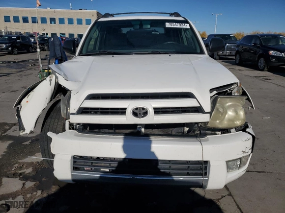 2004 Toyota 4Runner SR5 with VIN JTEBU14R240034454, listed as a Copart auction lot 78547924 with 240,953 mi miles and Salvage Title. Bid and sale history available at carsss.com. Image 5.