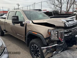 2020 GMC Sierra 2500HD SLE z VIN 1GT49MEY1LF292255, wystawiony jako Copart lot #41440945 z przebiegiem 54 387 mil mil oraz Czysty tytuł • Clean title. Historia ofert i sprzedaży dostępna na DreamBid. Obrazek 1.