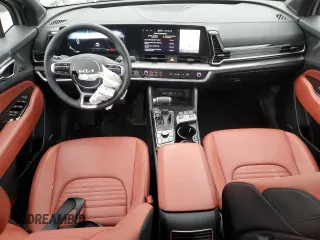2025 Kia Sportage SX-Prestige z VIN 5XYK53DF3SG235550, wystawiony jako Copart lot #53530175 z przebiegiem 7 906 mil mil oraz Szkoda całkowita • Salvage title. Historia ofert i sprzedaży dostępna na DreamBid. Obrazek 8.