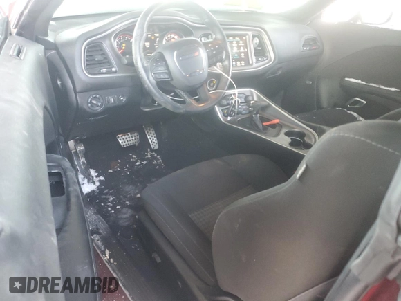 2022 Dodge Challenger R/T Scat Pack z VIN 2C3CDZFJ7NH253801, wystawiony jako Copart lot #42668345 z przebiegiem 62 477 mil mil oraz Szkoda całkowita • Salvage title. Historia ofert i sprzedaży dostępna na DreamBid. Obrazek 8.