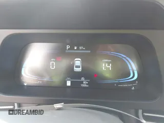 2025 Hyundai Elantra SE z VIN KMHLL4DG4SU856802, wystawiony jako IAAI lot #42102646 z przebiegiem 1 555 mil mil oraz . Historia ofert i sprzedaży dostępna na DreamBid. Obrazek 7.