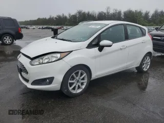 2019 Ford Fiesta SE z VIN 3FADP4EJ8KM150658, wystawiony jako Copart lot #60273005 z przebiegiem 114 888 mil mil oraz Czysty tytuł • Clean title. Historia ofert i sprzedaży dostępna na DreamBid. Obrazek 1.