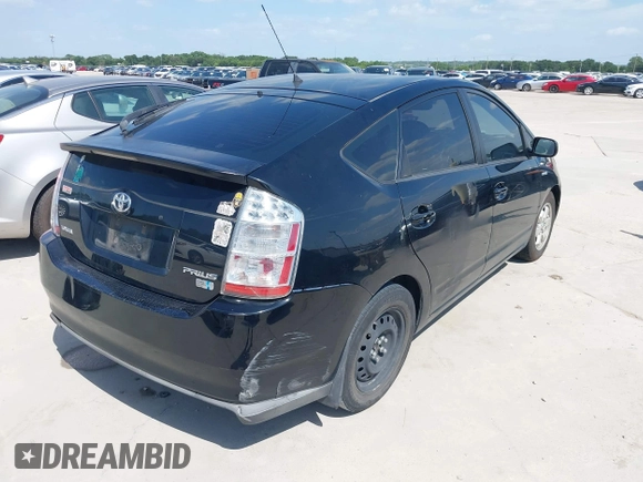 2007 Toyota Prius z VIN JTDKB20U477685610, wystawiony jako IAAI lot #42433569 z przebiegiem 197 598 mil mil oraz . Historia ofert i sprzedaży dostępna na DreamBid. Obrazek 4.