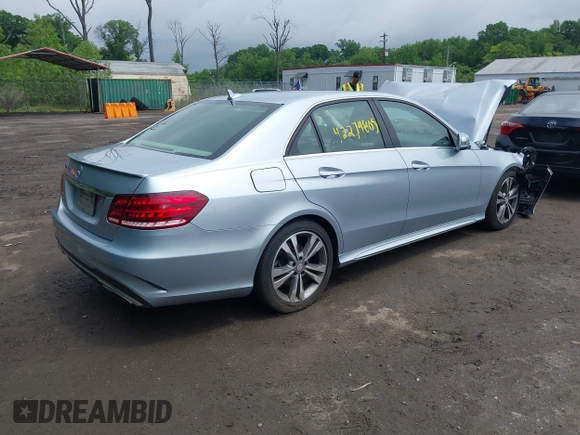 2014 Mercedes-Benz E 350 Sport with VIN WDDHF5KBXEB016723, listed as a IAAI auction lot 42274805 with 98,431 mi miles and . Bid and sale history available at DreamBid. Image 4.