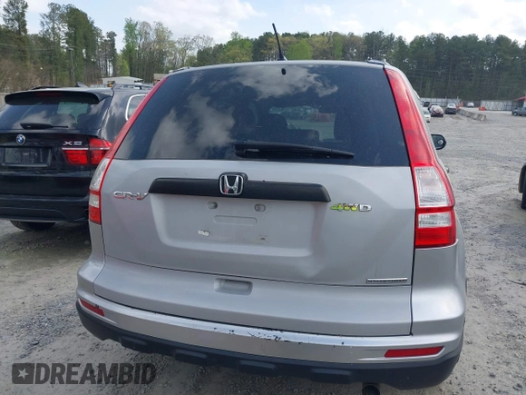 2011 Honda CR-V SE with VIN 5J6RE4H43BL031889, listed as a IAAI auction lot 41950949 with 264,503 mi miles. Bid and sale history available at carsss.com. Image 16.