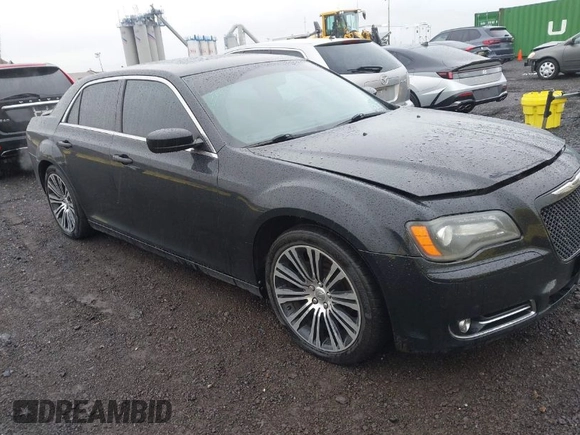 2013 Chrysler 300 with VIN 2C3CCABG1DH707991, listed as a IAAI auction lot 41983356 with 162,846 mi miles. Bid and sale history available at carsss.com. Image 1.